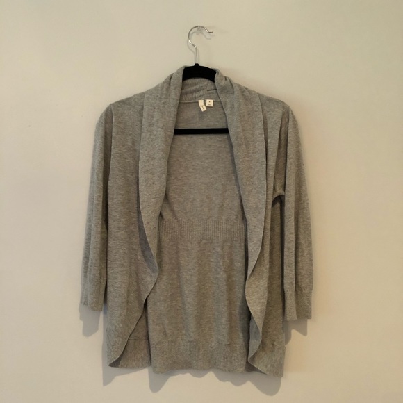Grey quarter sleeve cardigan - Picture 3 of 4